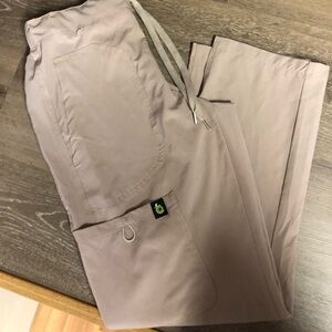 NWOT Cytron silk luxurious workwear scrub pants